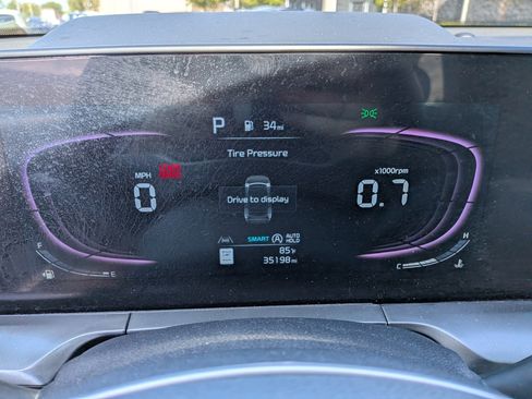 Used 2025 Kia Telluride S AWD/4WD image 30