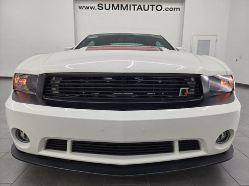 Used 2012 Ford Mustang GT Premium w/ HID Headlamps & Security Pkg RWD image 26