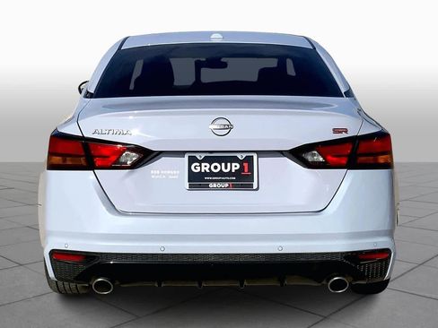Used 2024 Nissan Altima 2.5 SR image 5