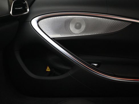 New 2026 McLaren Artura RWD image 23