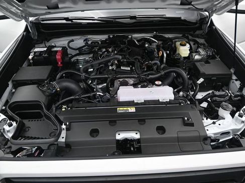 New 2026 Toyota Tacoma SR5 AWD/4WD image 16