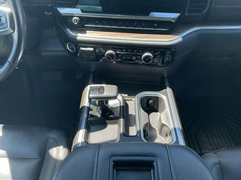 Used 2022 Chevrolet Silverado 1500 LT Trail Boss w/ LT Trail Boss Premium Package image 15