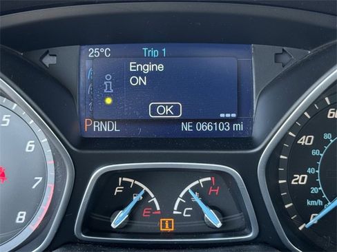 Used 2014 Ford Focus SE w/ SE Winter Package image 13