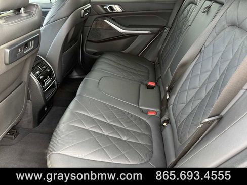 Used 2023 BMW X5 xDrive40i image 14