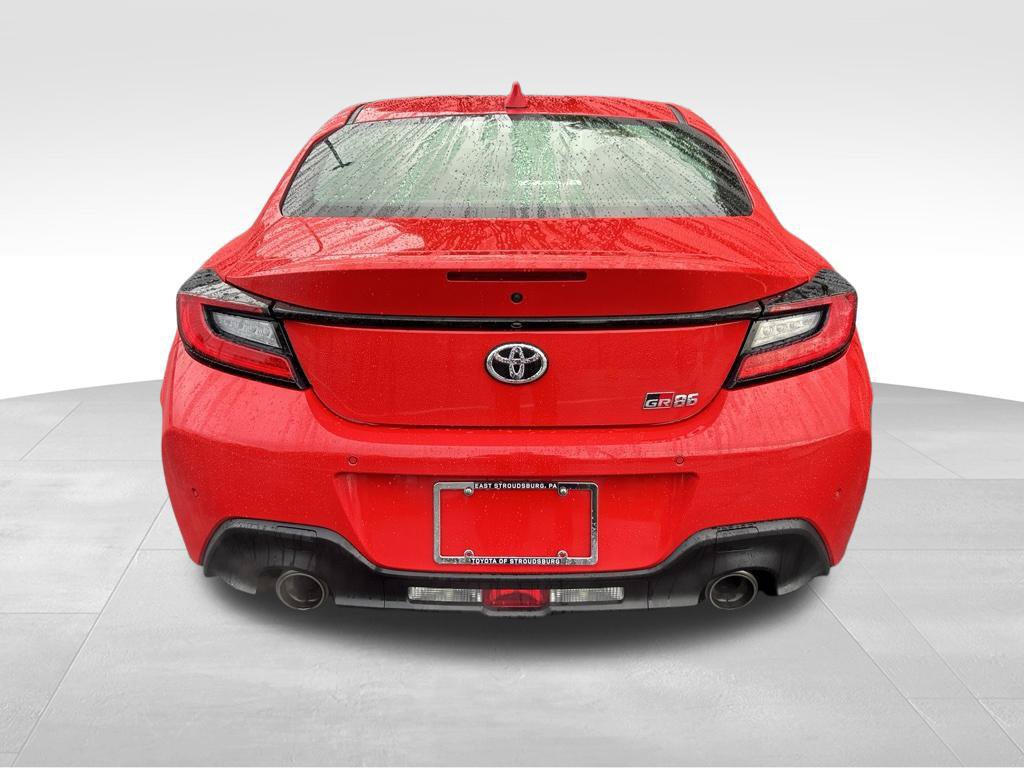 Certified 2023 Toyota GR86 w/ ALL Weather Mat Package (TMS) RWD image 4