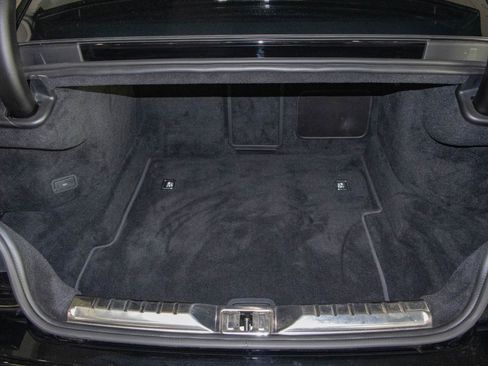 Used 2021 Bentley Continental GT image 24