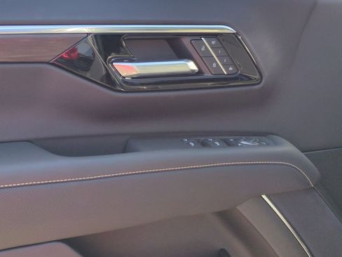 New 2026 Chevrolet Suburban Premier w/ Sun And Tow Package image 16