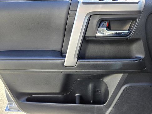 Used 2024 Toyota 4Runner SR5 image 28