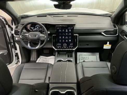 New 2026 GMC Acadia Elevation w/ Elevation Premium Package AWD/4WD image 23