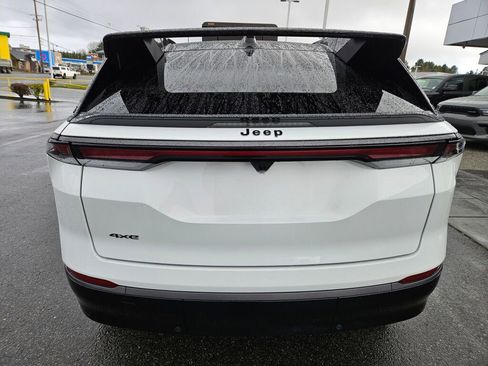 Used 2025 Jeep Wagoneer S Limited image 4