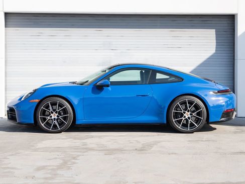 Certified 2025 Porsche 911 Carrera S image 2