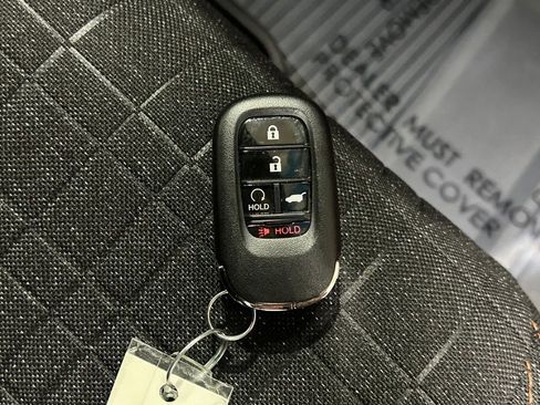 Used 2026 Honda HR-V Sport image 30