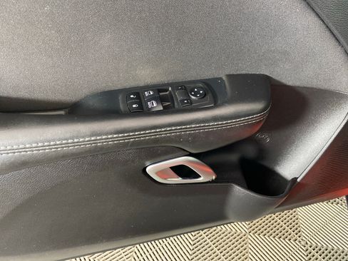 Used 2019 Dodge Challenger SXT AWD/4WD image 12