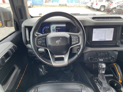 Used 2022 Ford Bronco Badlands image 30