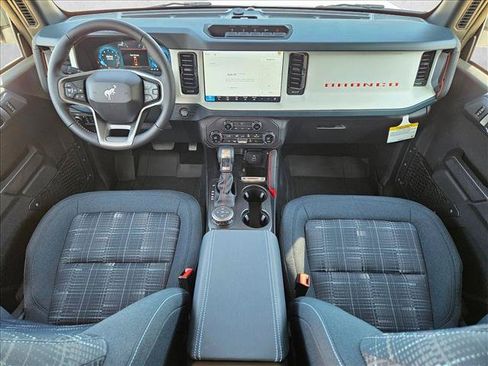 New 2026 Ford Bronco Heritage Edition AWD/4WD image 15