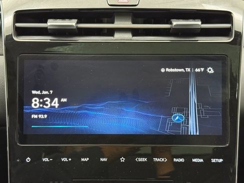 Used 2024 Hyundai Tucson Limited image 21