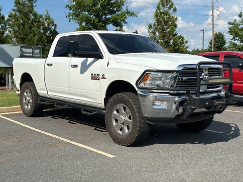 Used 2016 RAM 2500 Big Horn AWD/4WD image 4