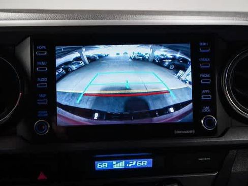 Certified 2022 Toyota Tacoma TRD Off-Road w/ Technology Package RWD image 24