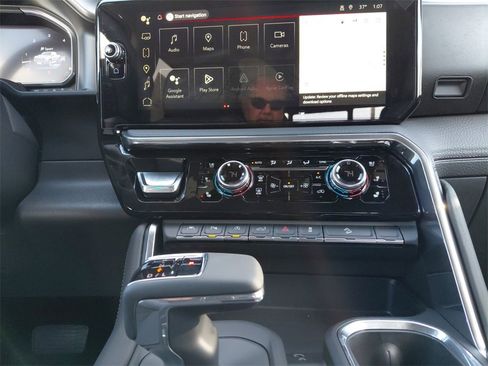 New 2026 GMC Sierra 1500 Denali w/ Denali Reserve Package image 11