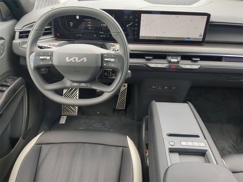 New 2026 Kia EV9 GT-Line image 17