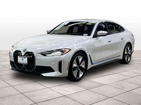 Used 2023 BMW i4 eDrive35 RWD image 1