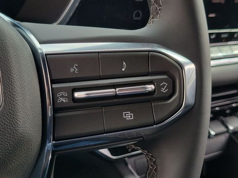 New 2026 GMC Canyon Elevation w/ Convenience Package RWD image 25