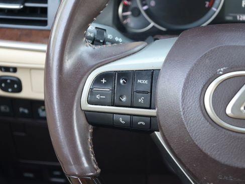 Used 2017 Lexus ES 350 w/ Premium Package FWD image 19