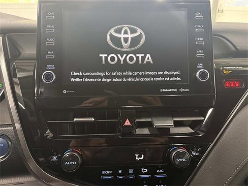 Used 2023 Toyota Camry XLE image 16