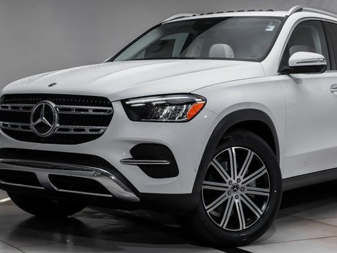 New 2026 Mercedes-Benz GLE 350 4MATIC image 2
