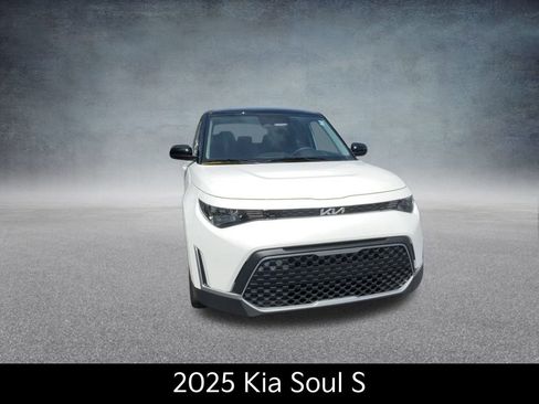 New 2025 Kia Soul S image 4