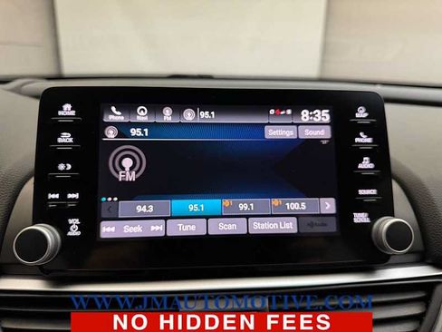 Used 2018 Honda Accord Touring image 23