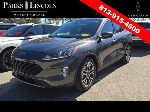 Used 2020 Ford Escape SEL image 3