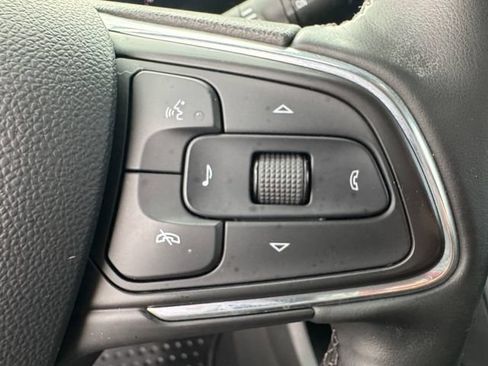 Used 2024 Buick Encore GX Sport Touring w/ Experience Buick Package FWD image 8