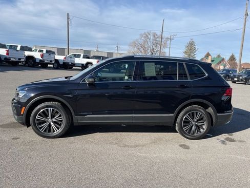 Used 2018 Volkswagen Tiguan SEL Premium image 7