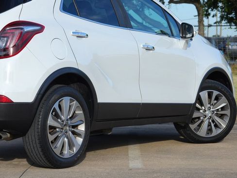 Used 2019 Buick Encore Preferred FWD image 34
