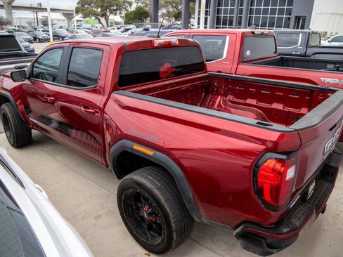 Used 2024 GMC Canyon Elevation w/ Trailering Package image 8