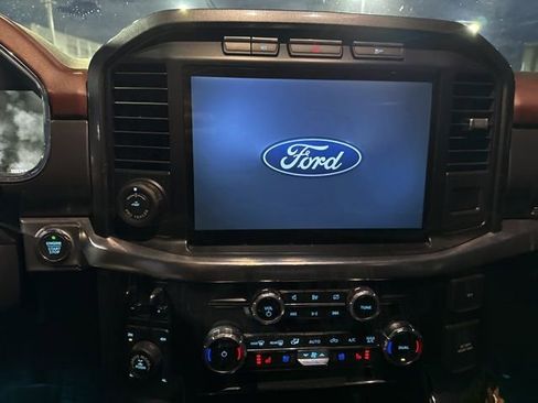 Used 2022 Ford F150 Lariat image 13
