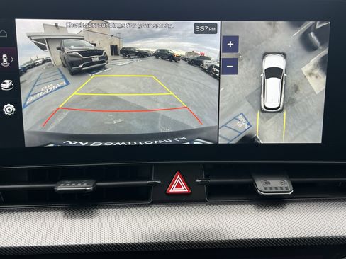 Certified 2024 Kia Sportage SX image 36