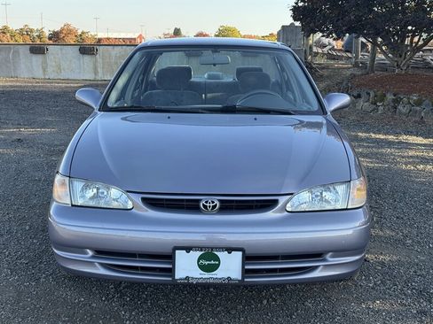 Used 1998 Toyota Corolla LE FWD image 8