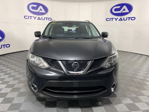 Used 2017 Nissan Rogue Sport SL w/ SL Premium Package FWD image 9