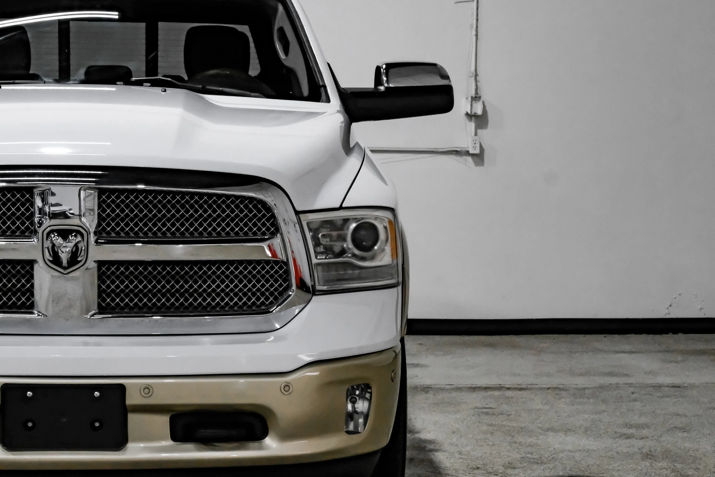 Used 2014 RAM 1500 Laramie Longhorn w/ Convenience Group AWD/4WD image 65