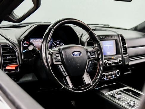 Used 2019 Ford Expedition Limited w/ Equipment Group 303A image 15