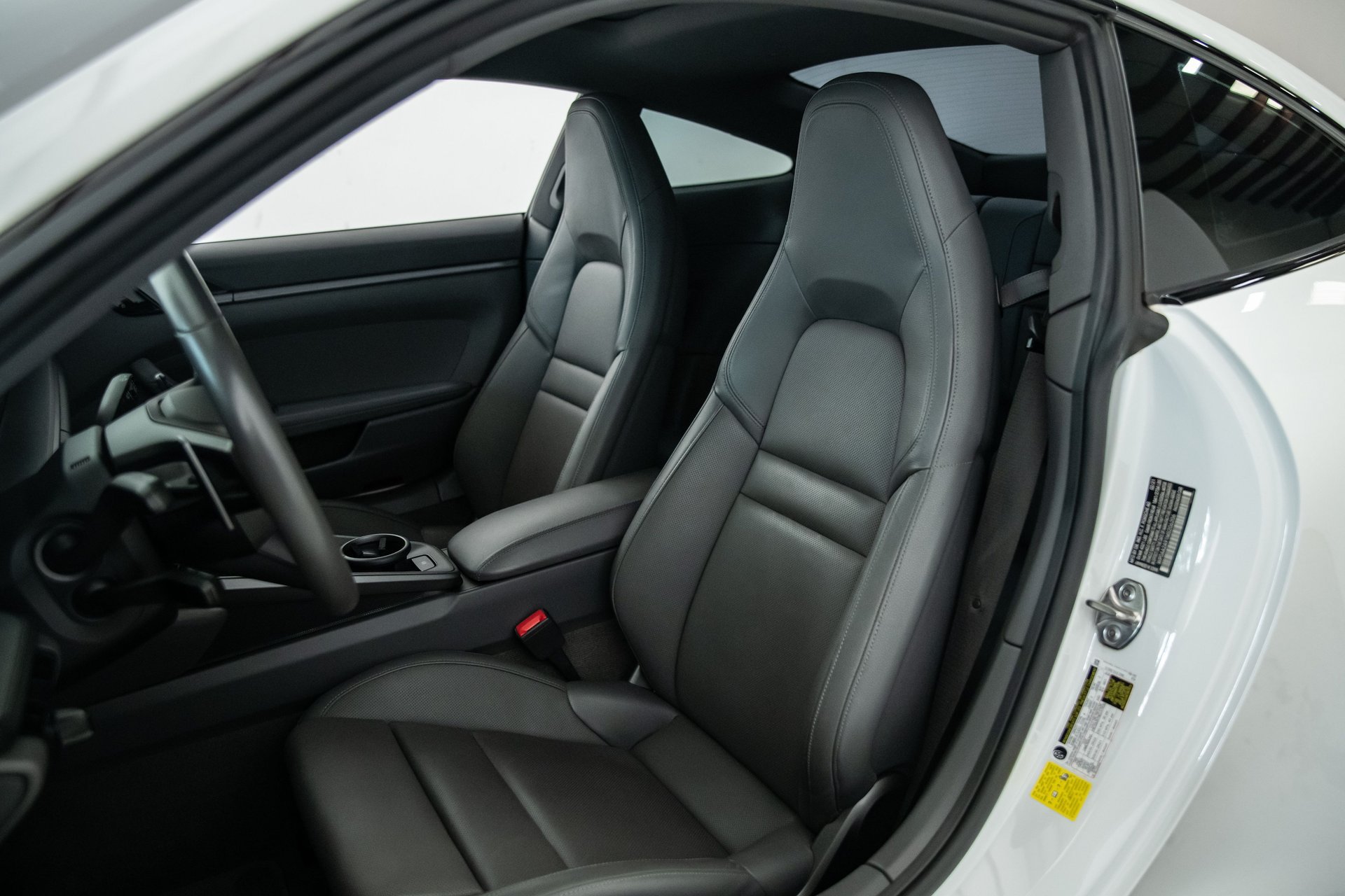 Used 2021 Porsche 911 Carrera image 12