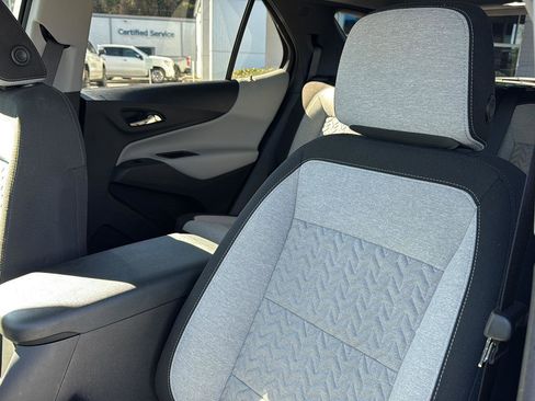 Used 2022 Chevrolet Equinox LT w/ LPO, Floor Liner Package image 24