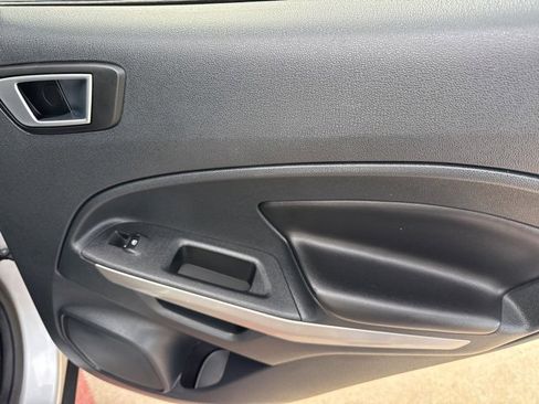 Used 2021 Ford EcoSport Titanium image 23