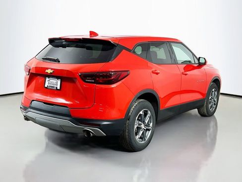 Certified 2025 Chevrolet Blazer LT image 5