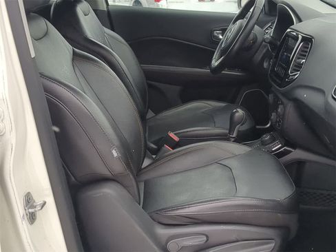 Used 2020 Jeep Compass Limited image 28