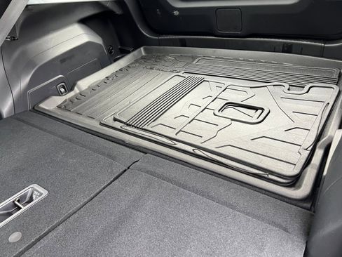 Certified 2024 Subaru Crosstrek 2.5i Limited image 13