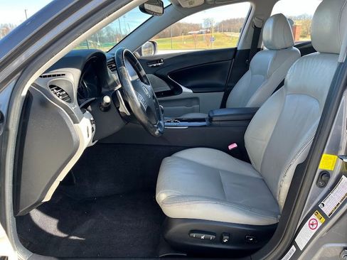 Used 2013 Lexus IS 250 image 7