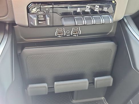 New 2026 RAM 1500 Big Horn AWD/4WD image 26